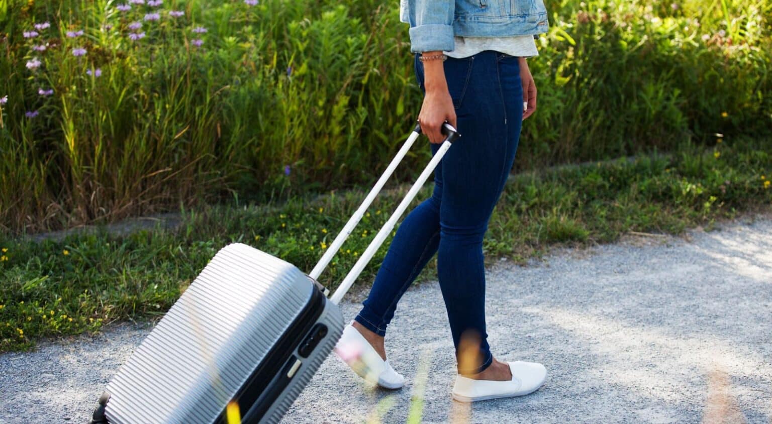 15 Tips for First Time Flyers + MustKnow FAQs Next Vacay