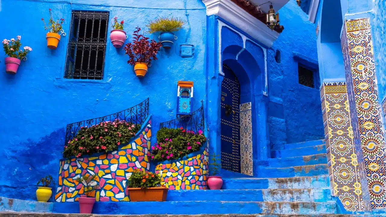 Blue-Stairs-And-Walls