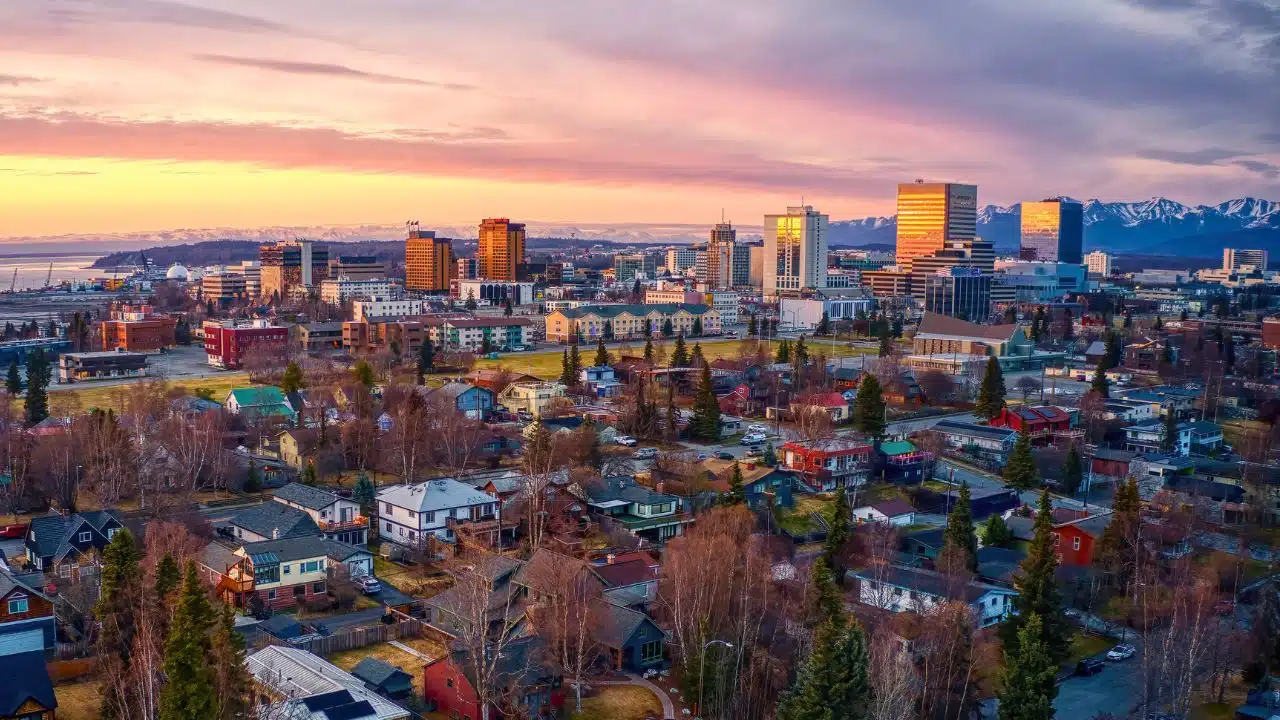 why-visit-anchorage